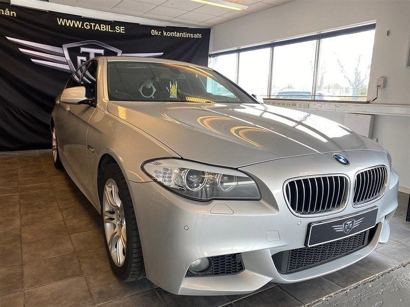 Begagnad BMW 525 Sport Line 218 HK (160 kW) 2012 Ljusgrå Sedan