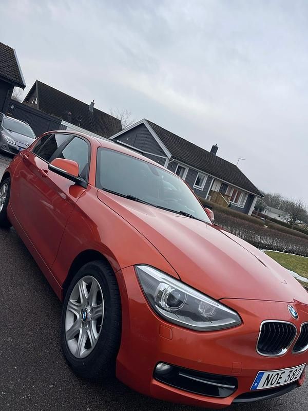 Begagnad BMW 118 143 HK (105 kW) 2014 Halvkombi
