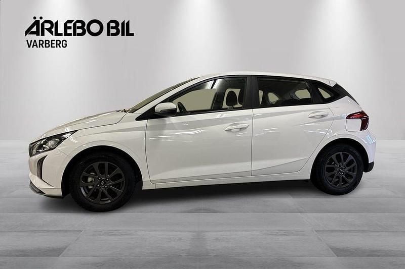 Ny Hyundai i20 Essential 84 HK (61 kW) 2025 Vit Halvkombi