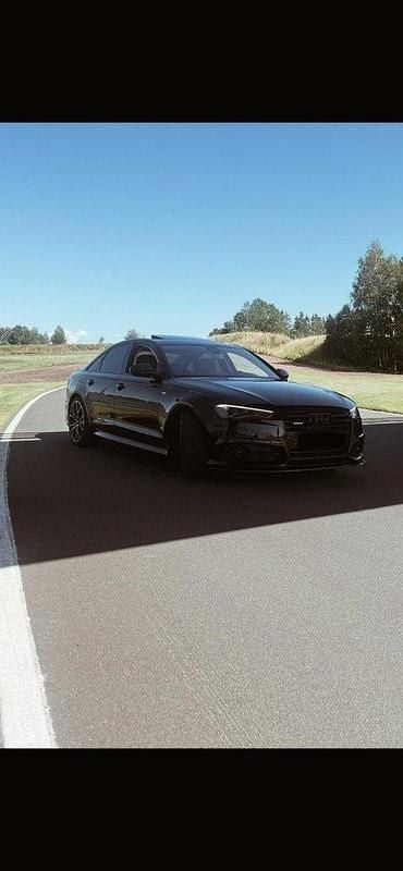 Svart Begagnad 2016 Audi A6 Ambition Sedan | 205 000 kr (Marknadspris) - Bild 1/4