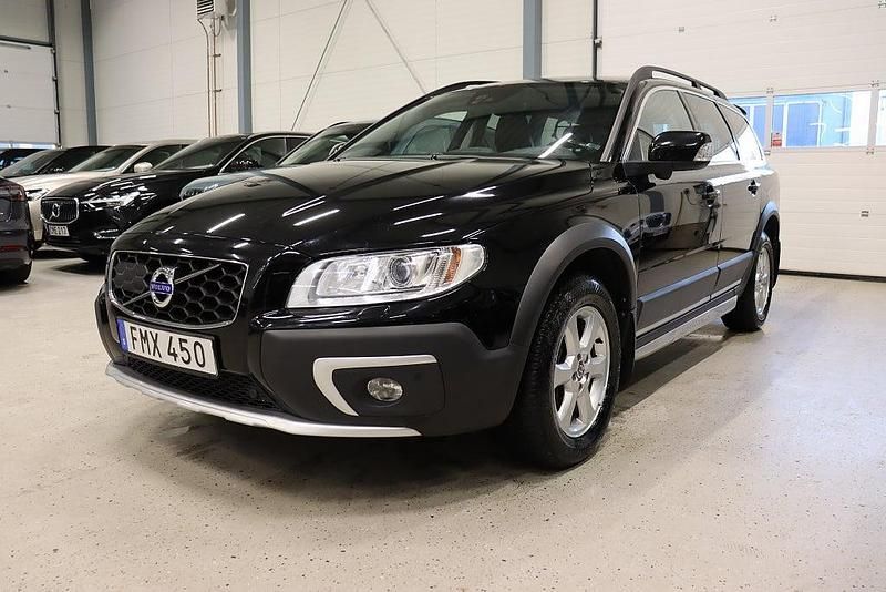 Begagnad Volvo XC70 Summum 181 HK (133 kW) 2014 Svart Kombi