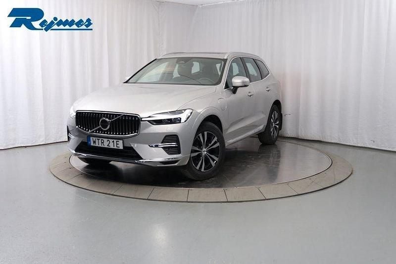 Silver Begagnad 2024 Volvo XC60 Core SUV | 529 900 kr (Marknadspris) - Bild 1/4