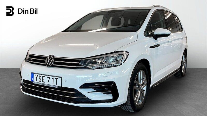 Vit Begagnad 2021 VW Touran Minibuss | 319 900 kr (Marknadspris) - Bild 1/4