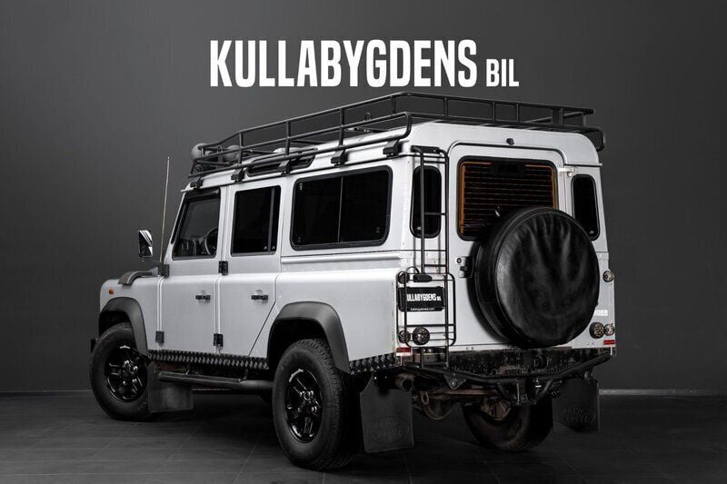 Begagnad Land Rover Defender 123 HK (90 kW) 2011 Grå SUV