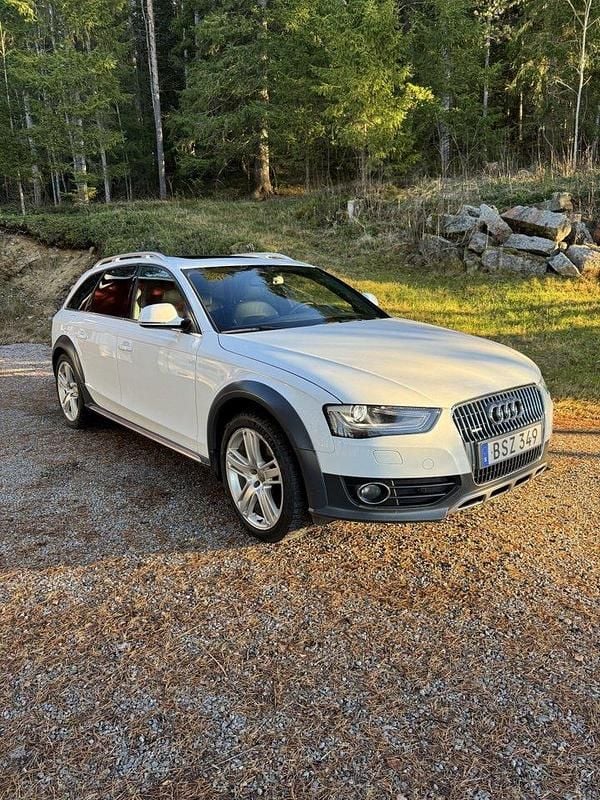 Vit Begagnad 2014 Audi A4 Allroad Kombi | 150 000 kr (Dyr) - Bild 1/4