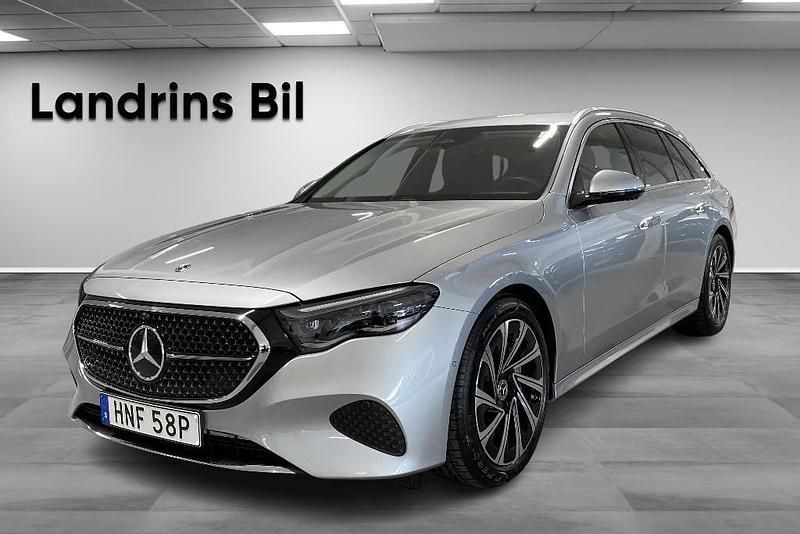 Silver Begagnad 2024 Mercedes E300 Avantgarde Kombi | 649 900 kr (Marknadspris) - Bild 1/3