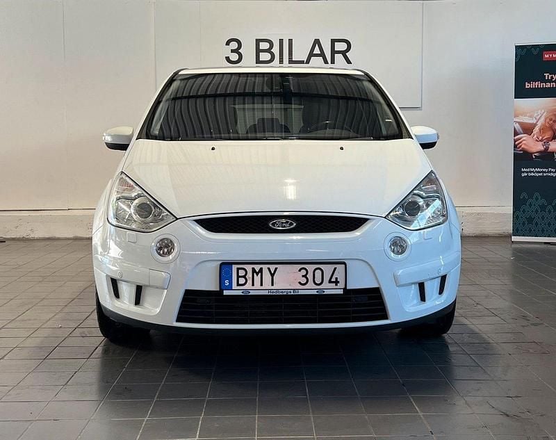 Begagnad Ford S-MAX S 176 HK (129 kW) 2009 Vit Minibuss
