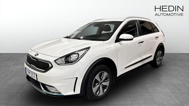 Vit Begagnad 2019 Kia Niro Advance SUV | 179 900 kr (Bra pris) - Bild 1/4