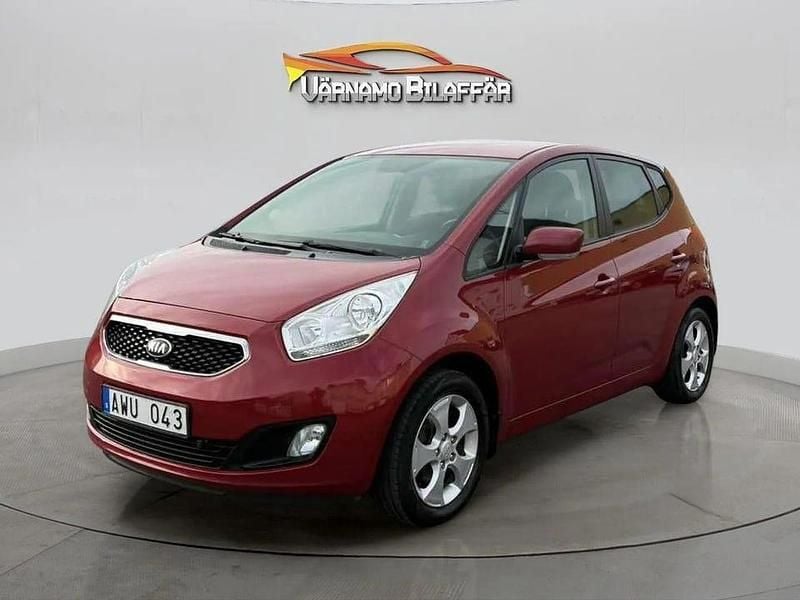 Röd Begagnad 2013 Kia Venga Comfort Halvkombi | 99 900 kr (Marknadspris) - Bild 1/4