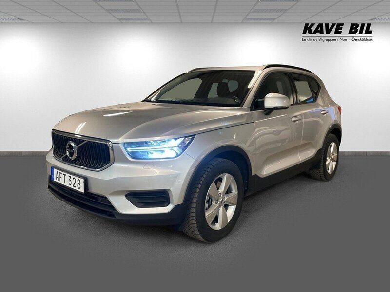 Silver Begagnad 2018 Volvo XC40 Business Edition SUV | 249 900 kr (Marknadspris) - Bild 1/3