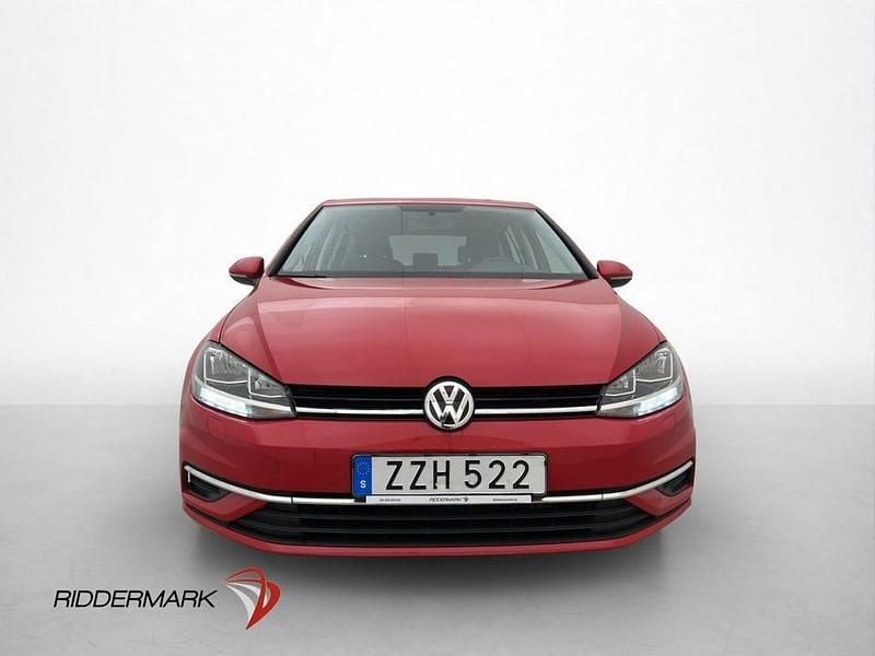 Begagnad VW Golf VII 116 HK (85 kW) 2018 Röd Halvkombi