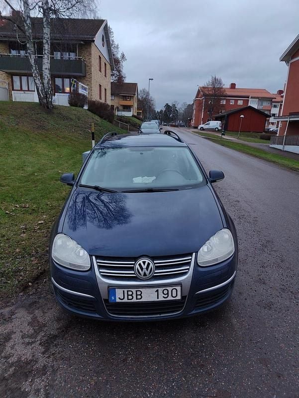 Begagnad 2009 VW Golf V Kombi | 60 000 kr (Dyr) - Bild 1/4
