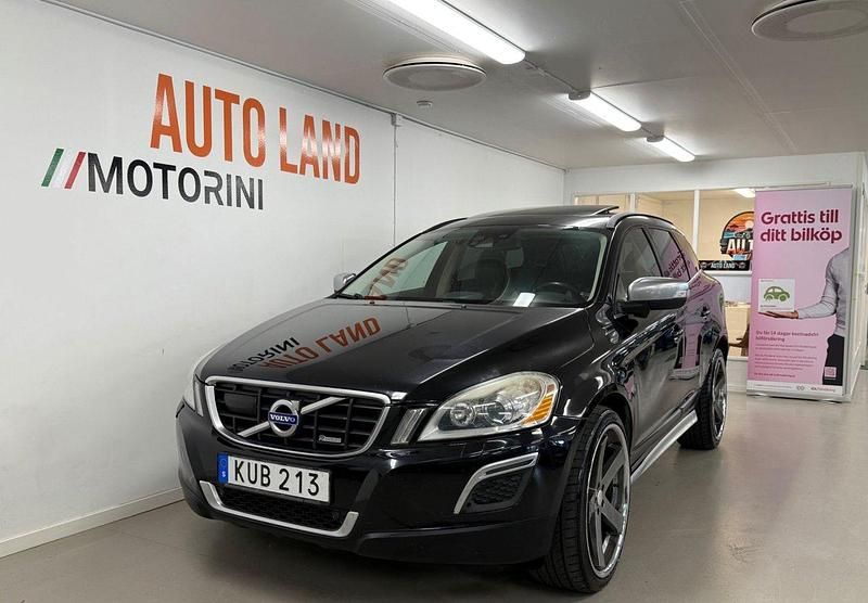 Svart Begagnad 2010 Volvo XC60 R-Design SUV | 134 900 kr (Lite dyr) - Bild 1/4