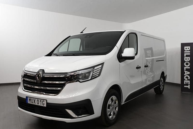 Vit Begagnad 2023 Renault Trafic Van | 349 800 kr (Marknadspris) - Bild 1/4