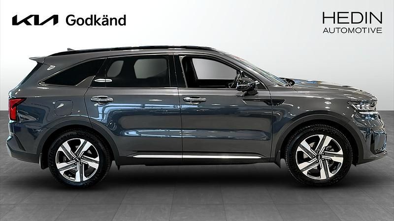 Begagnad Kia Sorento 180 HK (132 kW) 2023 Svart SUV