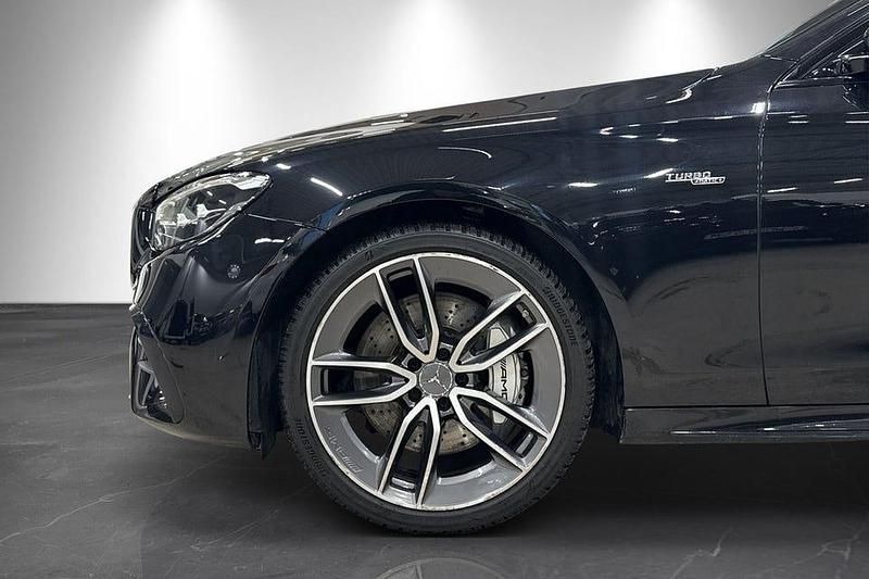 Begagnad Mercedes E53 AMG AMG 435 HK (319 kW) 2021 Svart Kombi