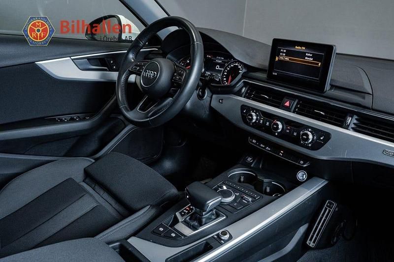 Begagnad Audi A4 Proline 190 HK (139 kW) 2018 Vit Kombi