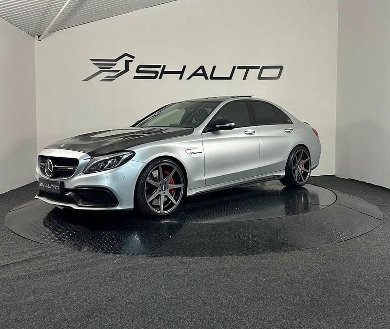 Grå Begagnad 2015 Mercedes C63S AMG AMG Sedan | 499 900 kr - Bild 1/4