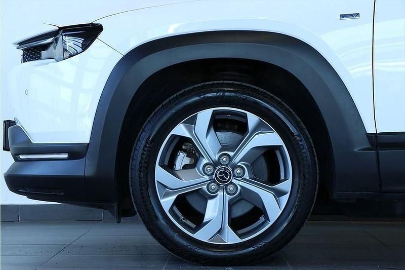 Begagnad Mazda MX30 Exclusive-Line 105 kW (143 HK) 2022 Vit SUV
