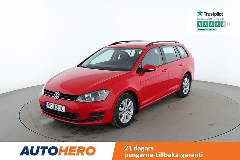 Röd Begagnad 2016 VW Golf VII Kombi | 110 000 kr (Lite dyr) - Bild 1/4