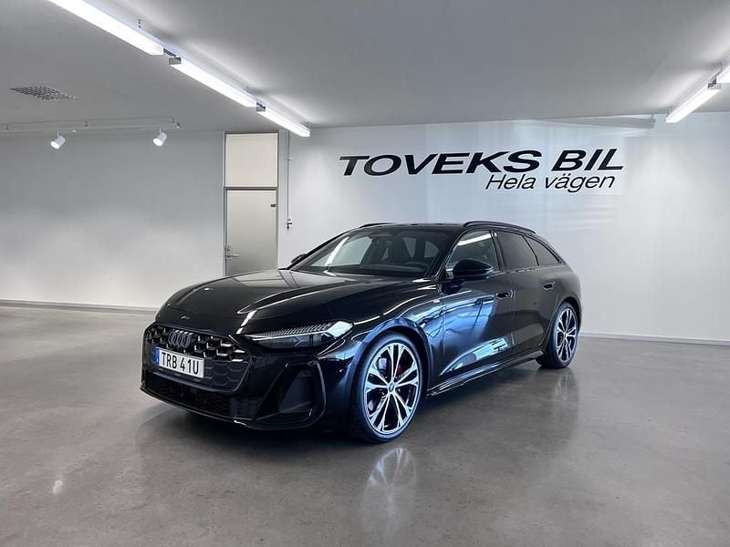 Svart Ny 2025 Audi A5 Premium Kombi | 699 611 kr - Bild 1/4