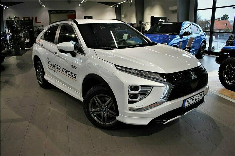 Vit Begagnad 2021 Mitsubishi Eclipse Cross Instyle SUV | 309 900 kr (Marknadspris) - Bild 1/4