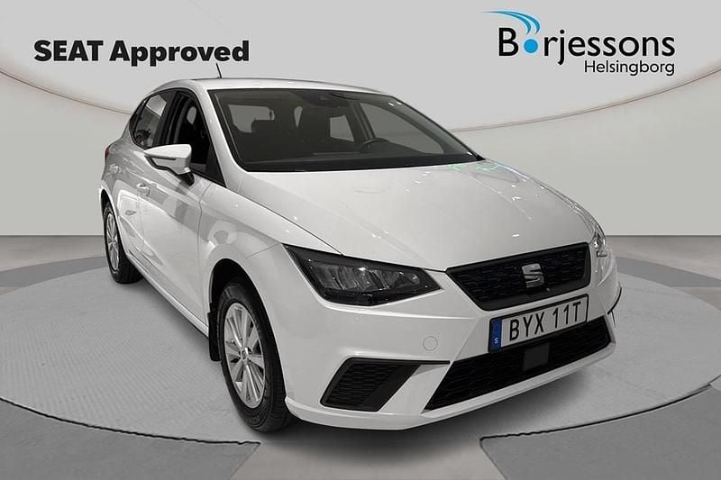 Begagnad Seat Ibiza Style 112 HK (82 kW) 2023 Vit Halvkombi