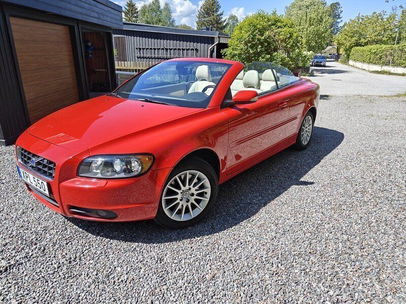 Röd Begagnad 2006 Volvo C70 Cab | 165 900 kr (Dyr) - Bild 1/4