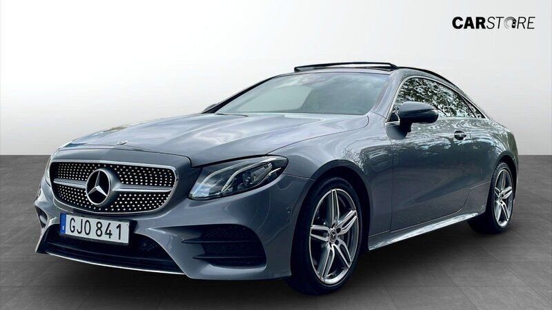 Grå (grey) Begagnad 2018 Mercedes 220 AMG Sportkupé | 319 900 kr - Bild 1/4