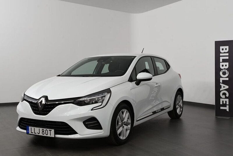 Vit Begagnad 2022 Renault Clio V Zen Halvkombi | 159 800 kr (Marknadspris) - Bild 1/4