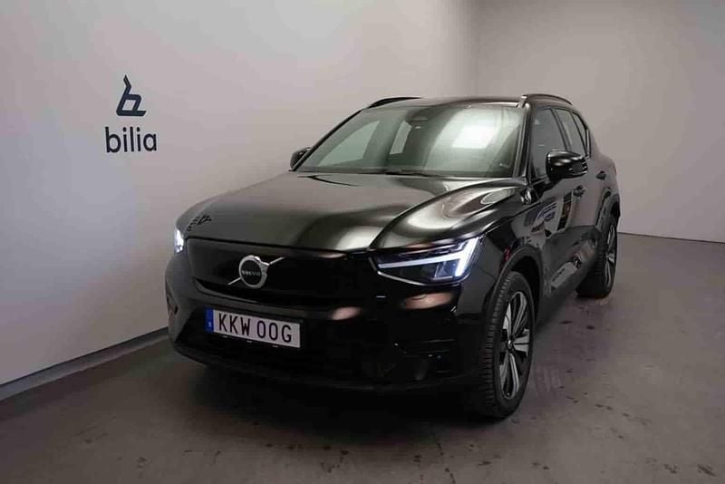 Svart Begagnad 2023 Volvo XC40 Single Motor SUV | 329 500 kr - Bild 1/1