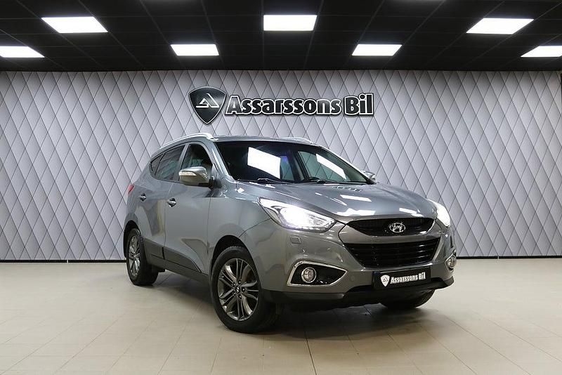 Grå Begagnad 2014 Hyundai ix35 Premium SUV | 89 000 kr (Lite dyr) - Bild 1/4