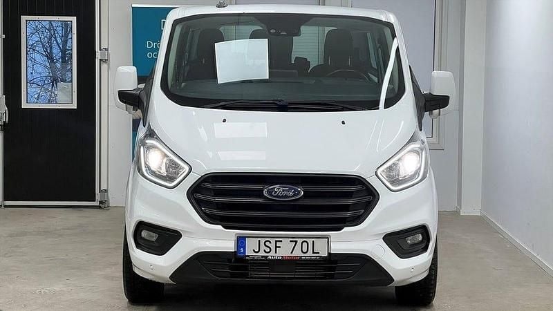 Begagnad Ford Transit Custom 131 HK (96 kW) 2021 Vit Kombi