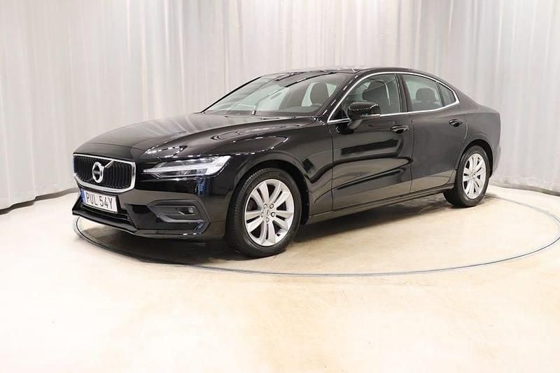 Svart Begagnad 2021 Volvo S60 Momentum Sedan | 268 900 kr (Bra pris) - Bild 1/4