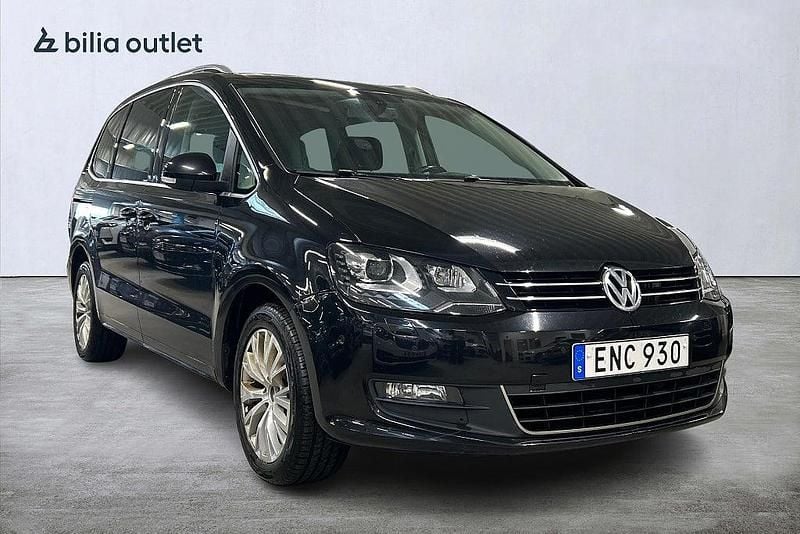 Begagnad VW Sharan 140 HK (102 kW) 2014 Svart Minibuss