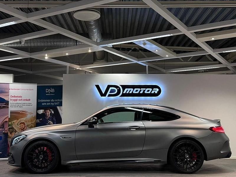 Begagnad Mercedes C63S AMG SE 510 HK (375 kW) 2015 Grå Sportkupé