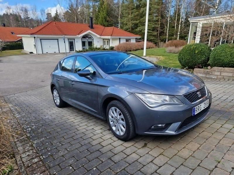 Begagnad 2014 Seat Leon | 79 000 kr (Marknadspris) - Bild 1/4