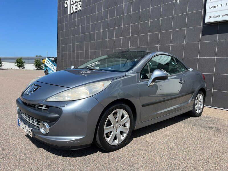 Grå Begagnad 2007 Peugeot 207 CC Cab | 54 900 kr (Marknadspris) - Bild 1/4