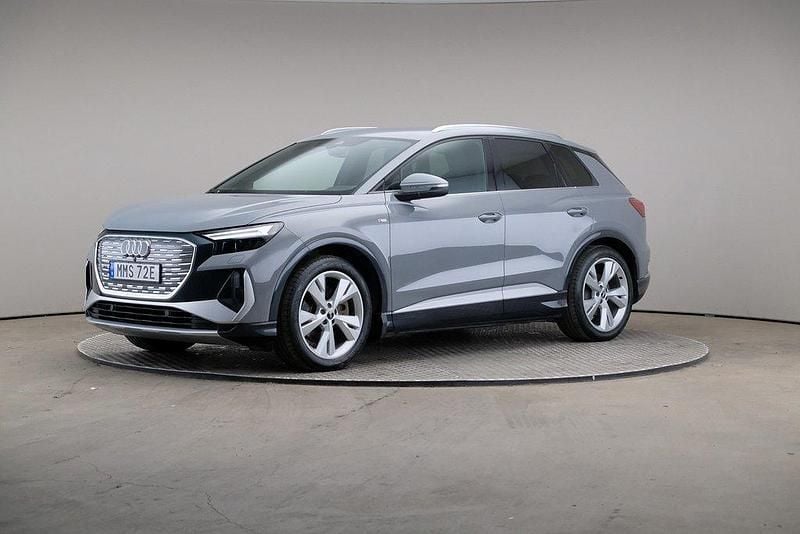 Grå Begagnad 2021 Audi Q4 e-tron Proline SUV | 309 000 kr (Lite dyr) - Bild 1/4