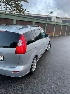 Begagnad Mazda 5 145 HK (106 kW) 2008 Minibuss
