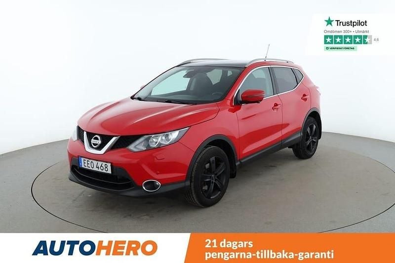 Röd Begagnad 2016 Nissan Qashqai 360º SUV | 109 000 kr (Bra pris) - Bild 1/4