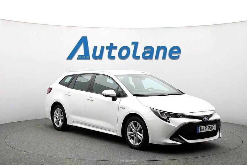 Begagnad Toyota Corolla Active 122 HK (89 kW) 2021 Vit Kombi