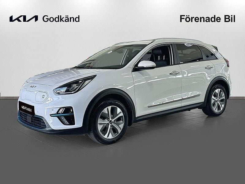 Vit (clear white) Begagnad 2022 Kia e-Niro 2 SUV | 269 000 kr (Bra pris) - Bild 1/4