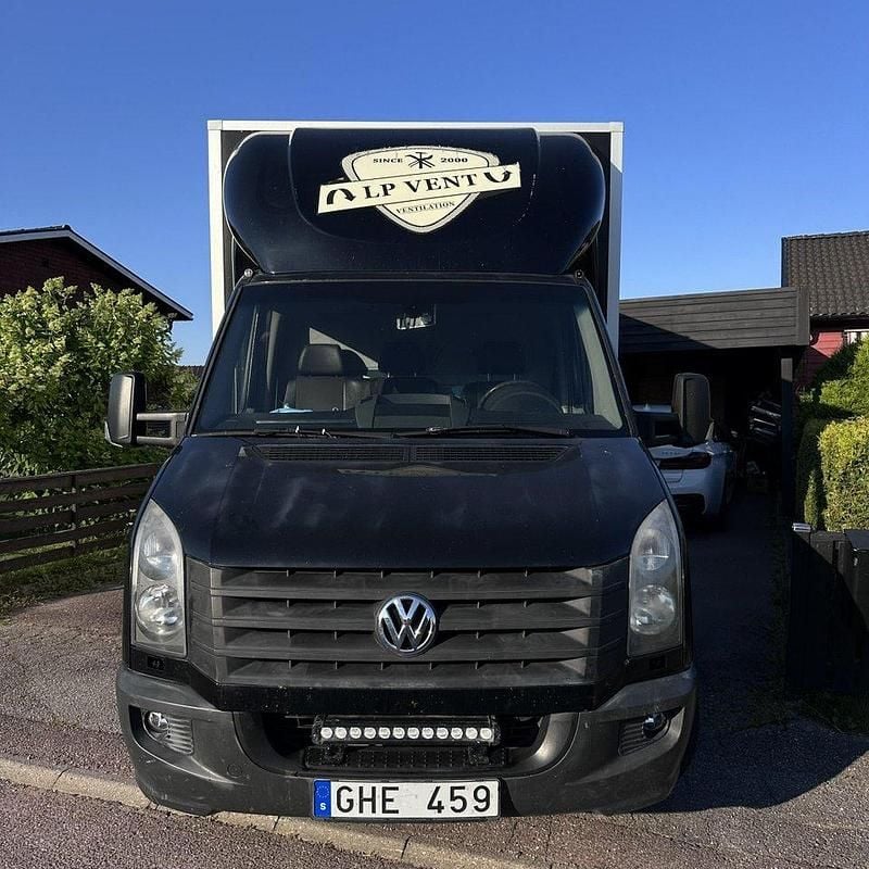 Svart Begagnad 2013 VW Crafter Van | 99 900 kr (Superpris) - Bild 1/4