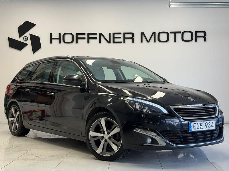 Begagnad Peugeot 308 SW Allure 131 HK (96 kW) 2015 Svart Kombi