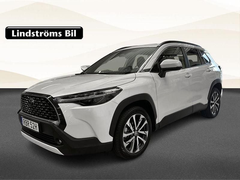 Vit Begagnad 2024 Toyota Corolla Cross Style SUV | 409 900 kr (Marknadspris) - Bild 1/3