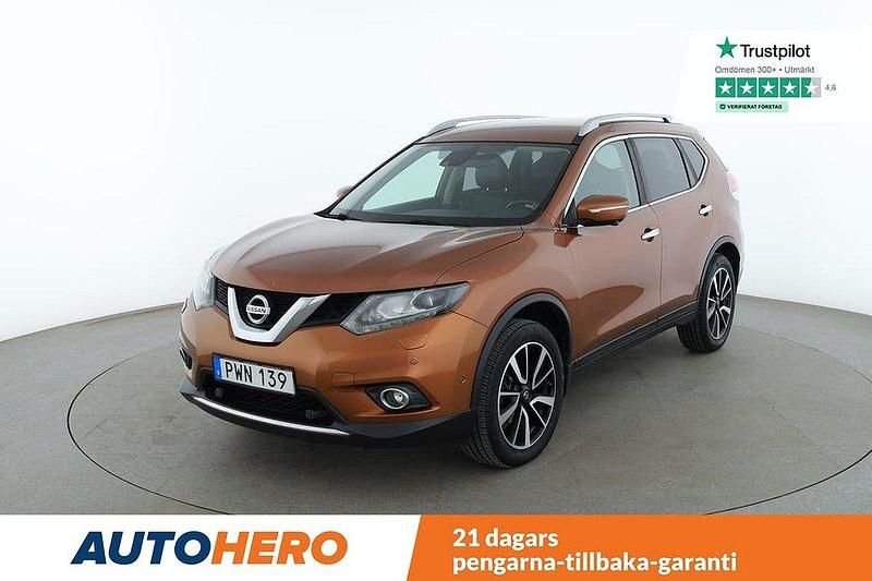 Ljusbrun (brun) Begagnad 2015 Nissan X-Trail Tekna SUV | 149 000 kr (Lite dyr) - Bild 1/4
