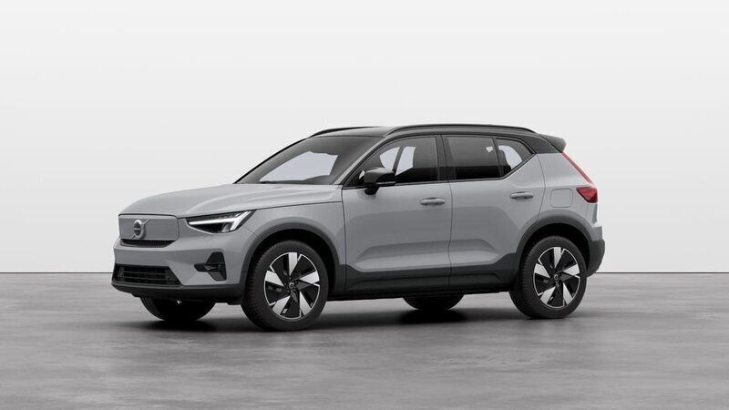 Grå Begagnad 2023 Volvo XC40 Plus SUV | 469 500 kr - Bild 1/4