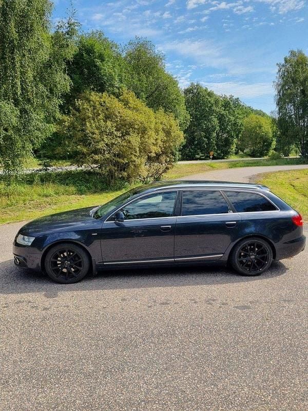 Blå Begagnad 2010 Audi A6 S-Line Kombi | 39 500 kr (Bra pris) - Bild 1/4