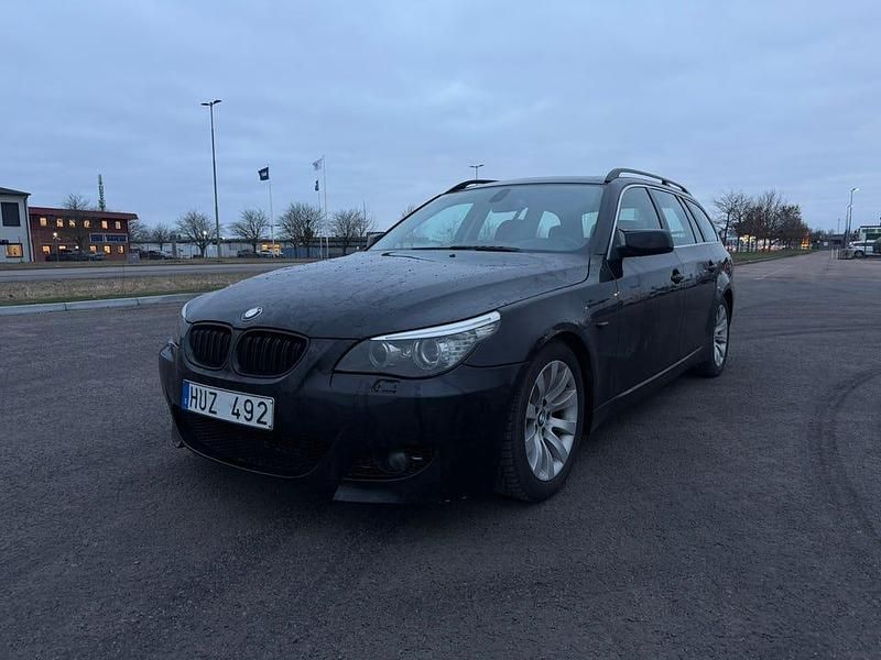 Begagnad 2009 BMW 530 Kombi | 62 000 kr (Bra pris) - Bild 1/4